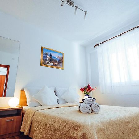 Apartmani Simundic Трогир Екстериор снимка