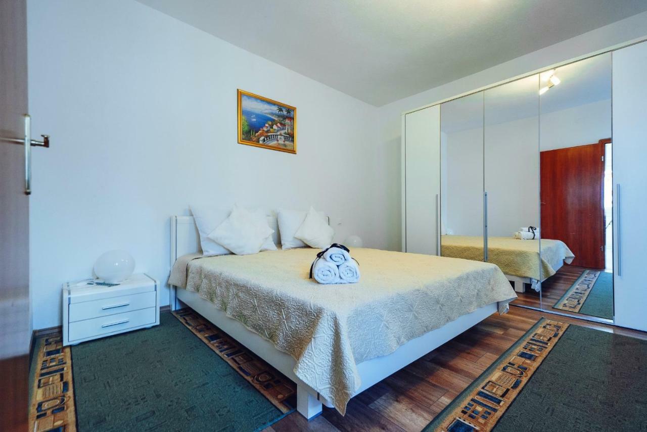 Apartmani Simundic Трогир Екстериор снимка